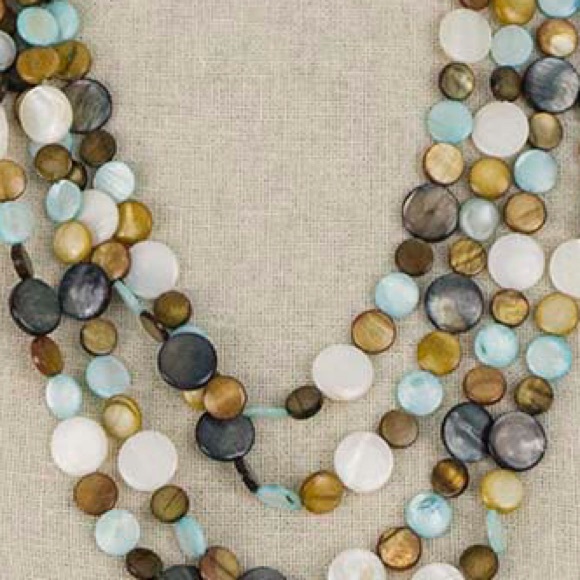 Necklace Mother of Pearl set/2 strands - Picture 3 of 3